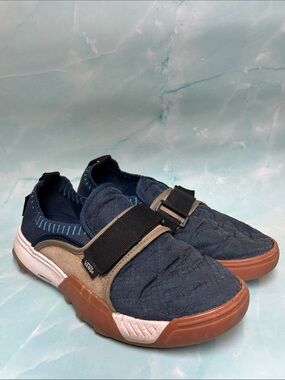 Vans Cordura Comfy Cush". Size 9 Mens.